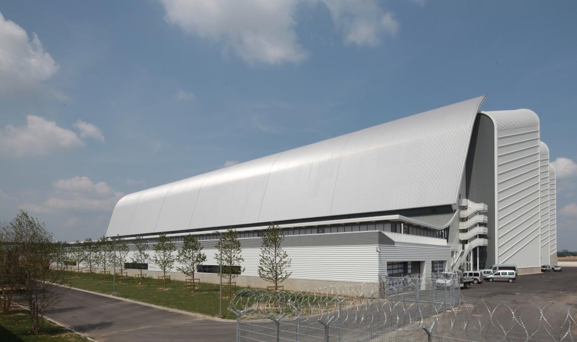 © JF SCHMIT Cargolux aircraft hangar