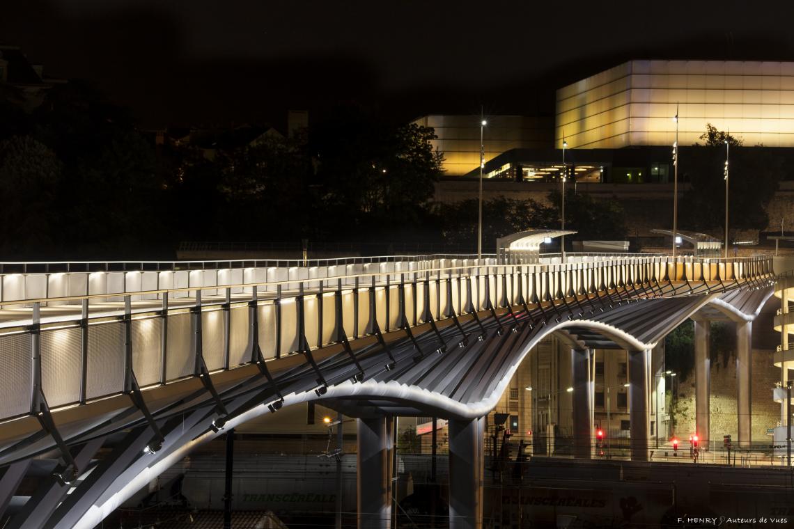 Viaduc - Vue avec lumière