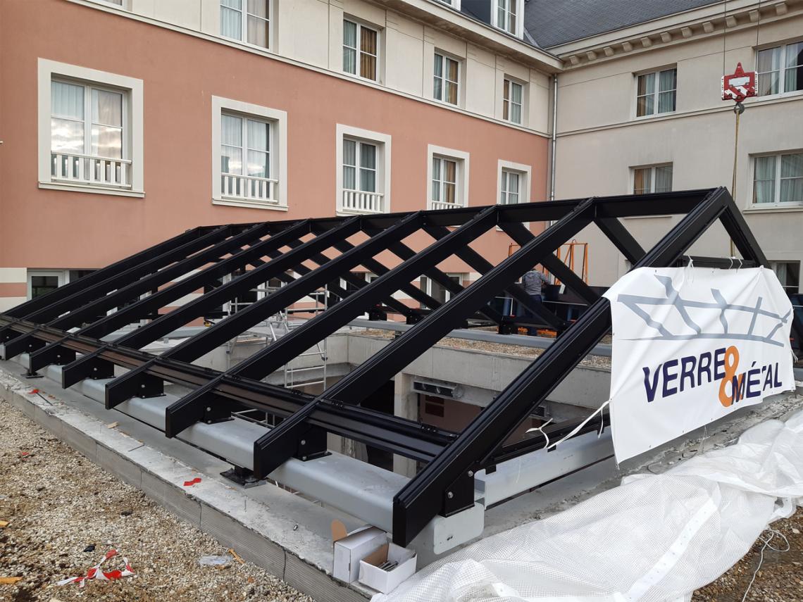 Verrière Dream Castle chantier © Verre et Métal Verrière Dream Castle