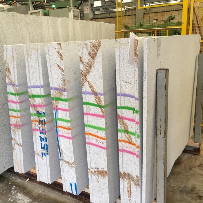 Granit bethel avant découpe