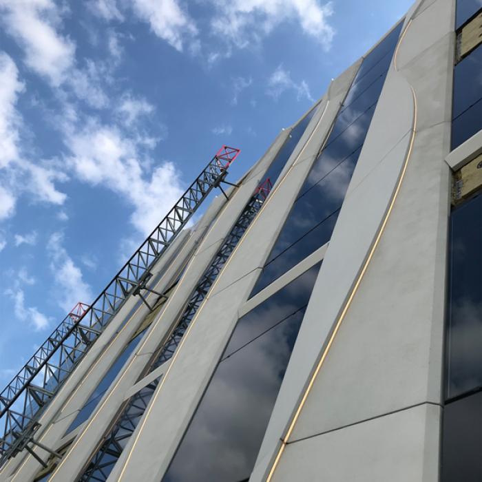 peau architecturale en BFUP 