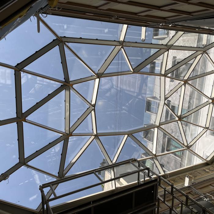 Verrière vue du dessous 